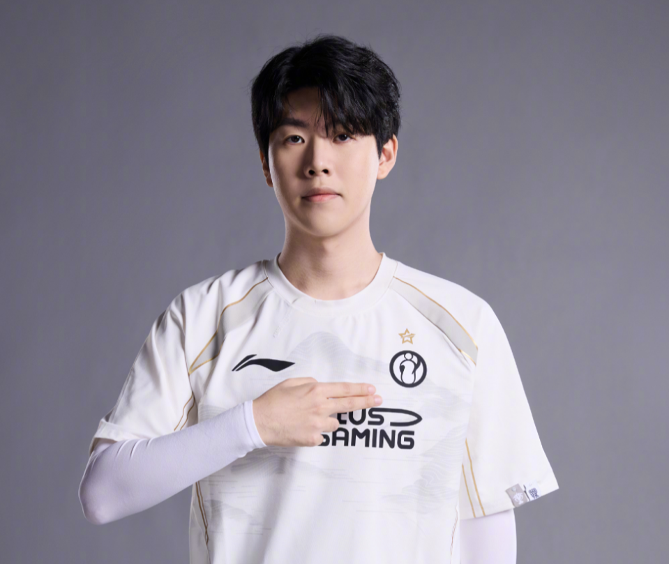 聊得更热闹 聊得更热闹